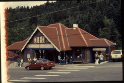Cog railroad depot at base