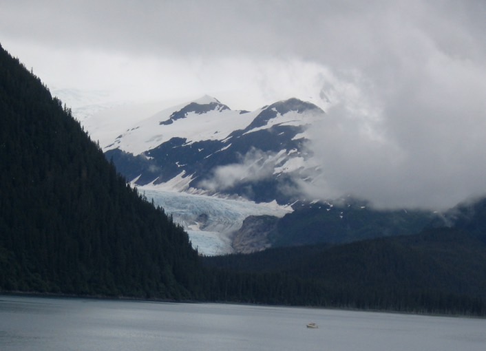 Glacier viewed from boat img_2238