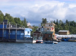 House Boats img_3568