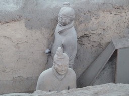 Two Soldiers p1020458
