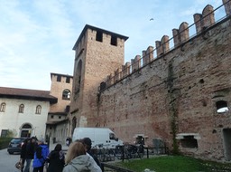P1050381